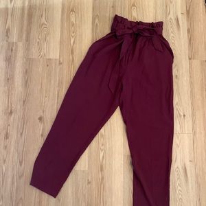 NWOT H&M paperbag waist trousers